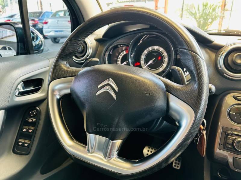 CITROËN - C3 - 2013/2014 - Branca - R$ 45.900,00