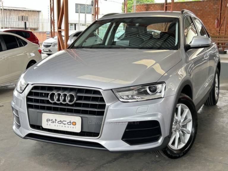 AUDI - Q3 - 2016/2017 - Prata - R$ 101.900,00