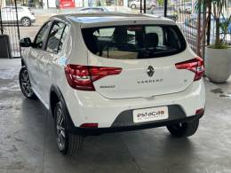 RENAULT - SANDERO - 2019/2020 - Branca - R$ 67.900,00