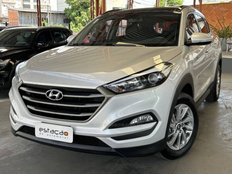 HYUNDAI - TUCSON - 2019/2020 - Prata - R$ 116.900,00