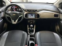 CHEVROLET - ONIX - 2019/2019 - Branca - R$ 58.900,00
