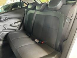 CHEVROLET - ONIX - 2019/2019 - Branca - R$ 58.900,00