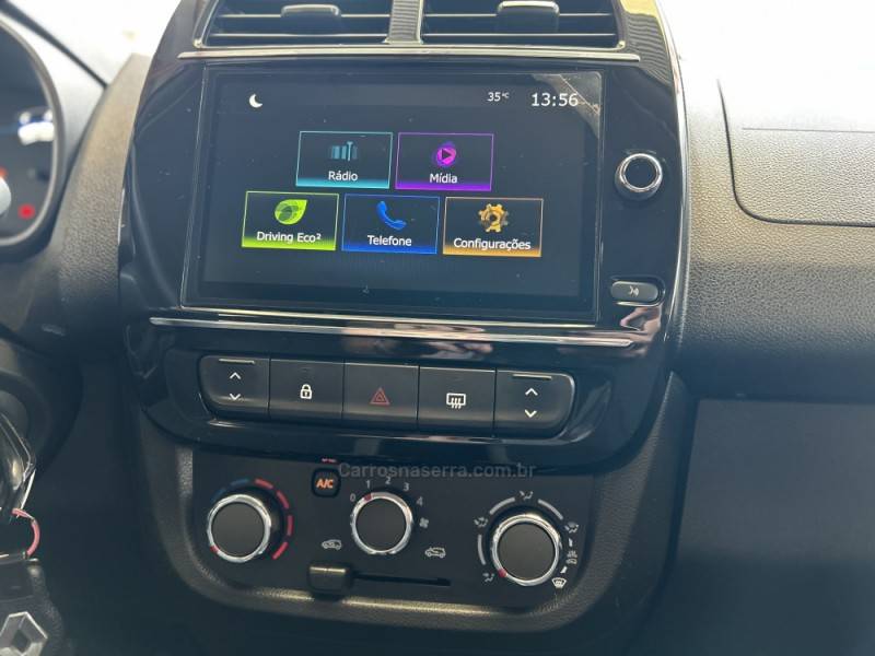 RENAULT - KWID - 2022/2023 - Branca - R$ 55.900,00