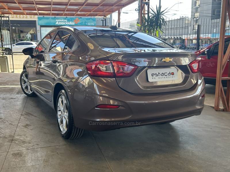 CHEVROLET - CRUZE - 2019/2020 - Marrom - R$ 96.900,00