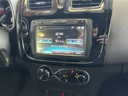 RENAULT - SANDERO - 2019/2020 - Branca - R$ 67.900,00