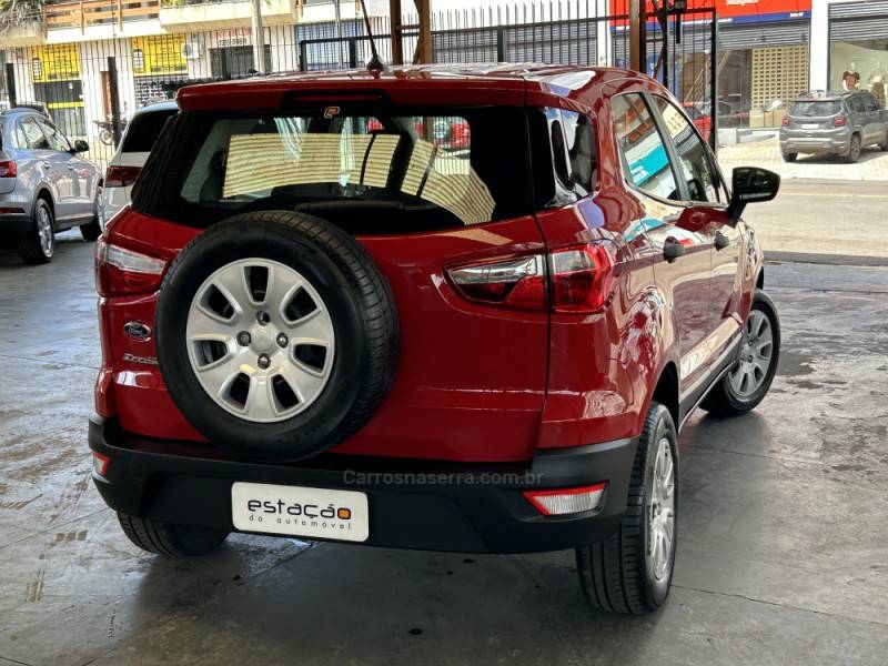 FORD - ECOSPORT - 2020/2021 - Vermelha - R$ 76.900,00