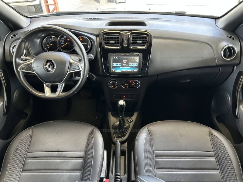 RENAULT - SANDERO - 2019/2020 - Branca - R$ 67.900,00