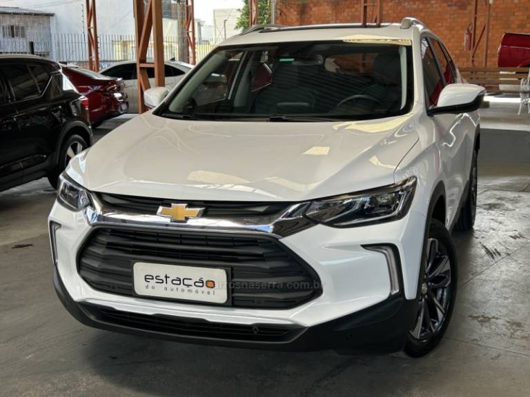 CHEVROLET - TRACKER - 2021/2022 - Branca - R$ 117.900,00