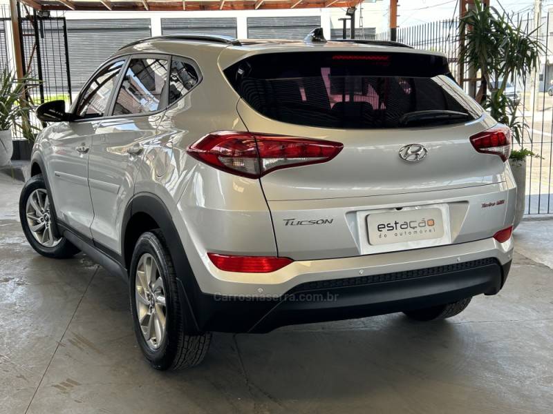 HYUNDAI - TUCSON - 2019/2020 - Prata - R$ 116.900,00