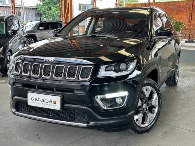 JEEP - COMPASS - 2017/2018 - Preta - R$ 99.900,00