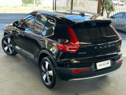 VOLVO - XC 40 - 2018/2019 - Preta - R$ 159.900,00