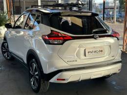 NISSAN - KICKS - 2023/2024 - Branca - R$ 132.900,00